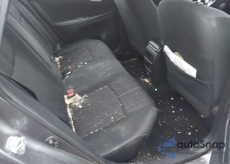 2018 Nissan Sentra Sv z USA, uszkodzony, nr VIN 3N1AB7AP0JL633155